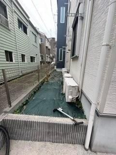 y]z@