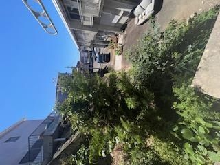 �y�o���R�j�[�z�@