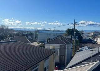 �y���]�z�@