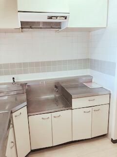 �y�L�b�`���z�@