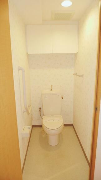 �y�g�C���z�@