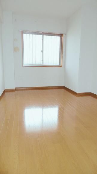 �y�Q���z�@