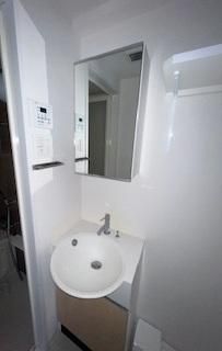 �y���ʏ��z�@