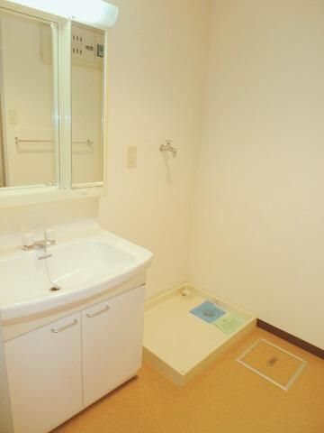 �y���ʏ��z�@