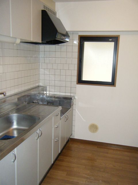 �y�L�b�`���z�@