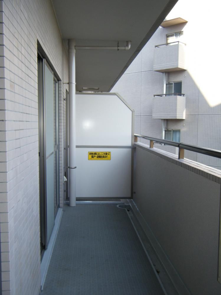 �y�o���R�j�[�z�@