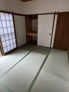 �y���ԁE���r���O�z�@