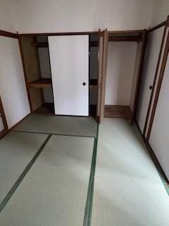 �y�����E���r���O�z�@