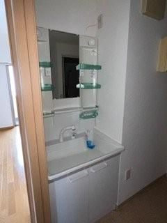 �y���ʏ��z�@