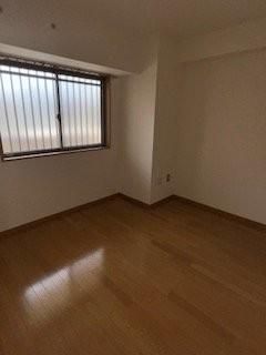 �y�Q���z�@