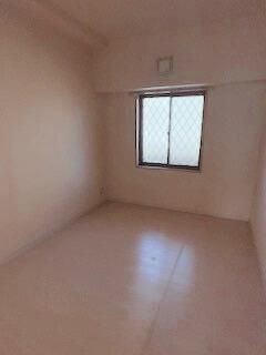 �y�Q���z�@