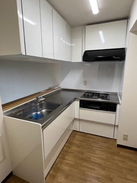 �y�L�b�`���z�@