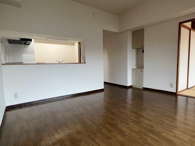 �y���ԁE���r���O�z�@