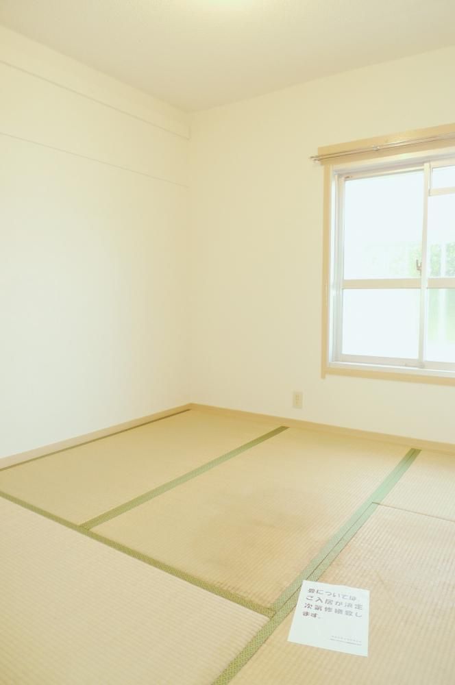 �y�Q���z�@