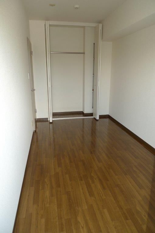 �y���̑��ݔ��z�@