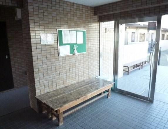 �y�G���g�����X�z�@