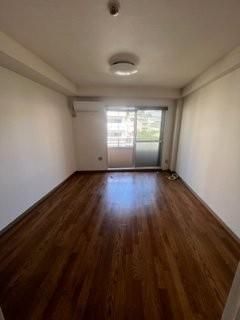 �y�Q���z�@