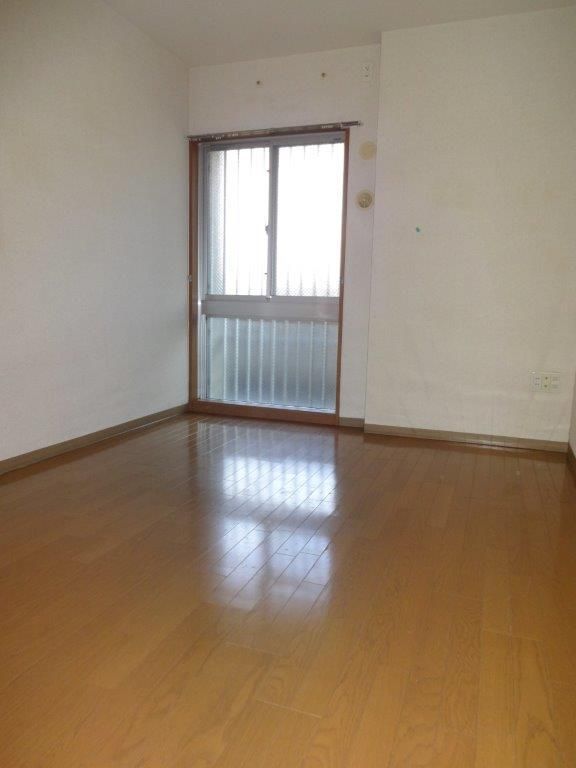 �y�Q���z�@