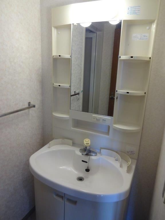 �y���ʏ��z�@