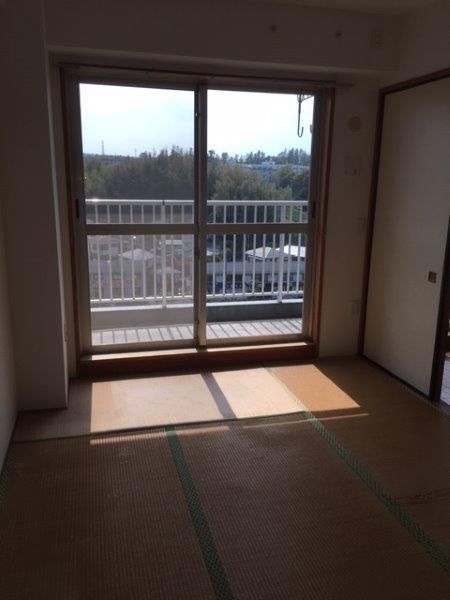 �y�����E���r���O�z�@