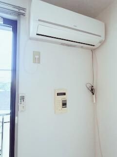 �y���̑��ݔ��z�@